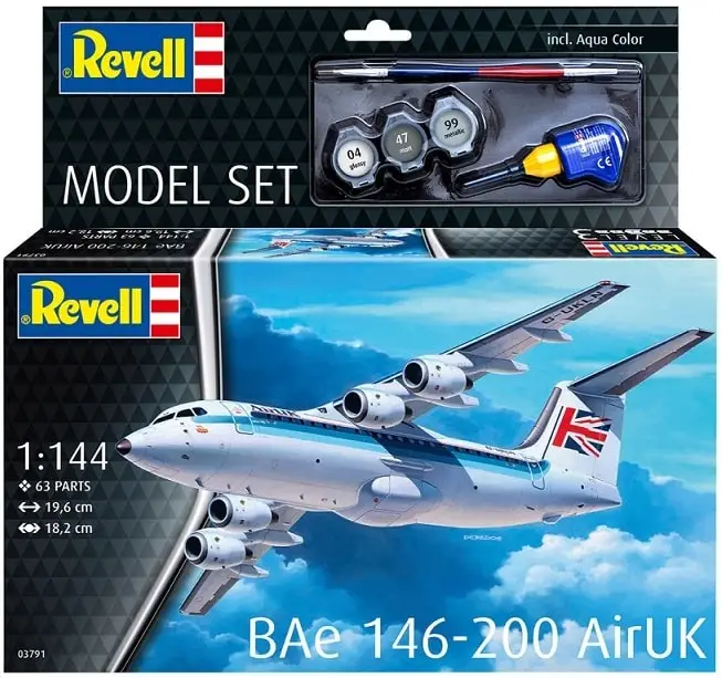Laatste Versie Revell 1:144 Bae 146-200 Airuk Model Set - modelbouw