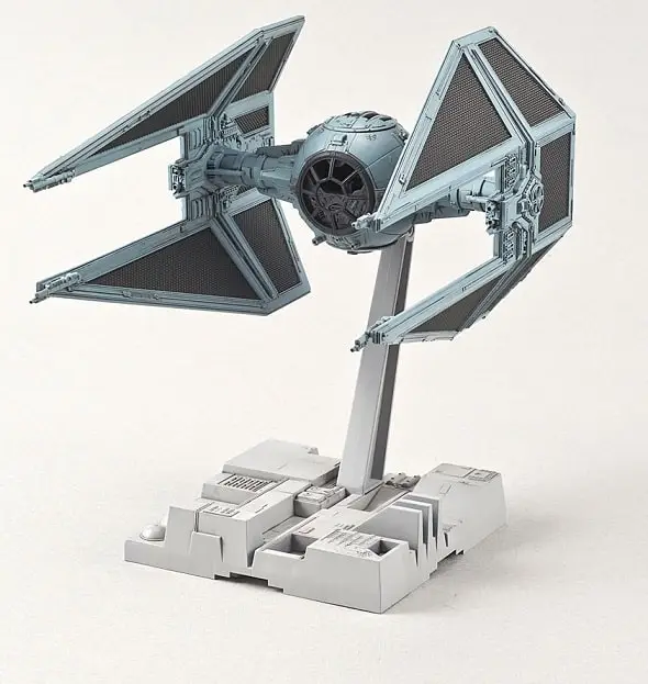 Revell 1:72 Bandai Tie Interceptor #01212 Beperkt Aanbod
