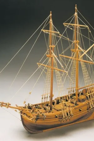 Mantua 1:45 Shine #777 Gereduceerde Prijs