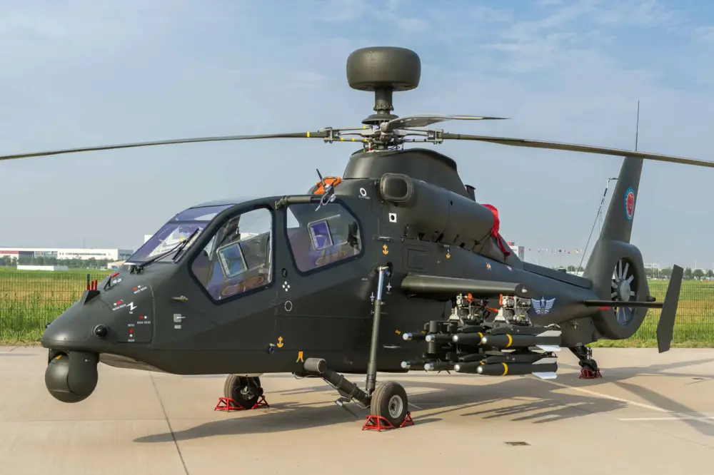 Trumpeter 1:48 Z-19G Light Scout/Attack Helicopter - modelbouw Express Levering