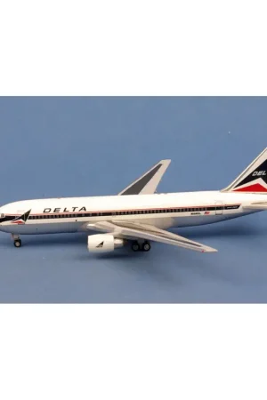 Delta Airlines Boeing B767/200 N108DL Miniatuur Bestseller
