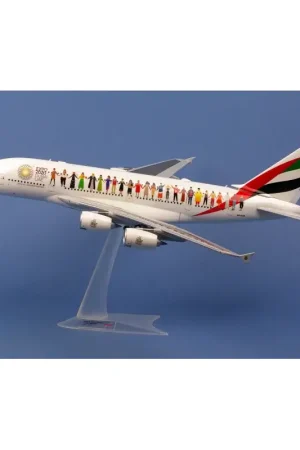Emirates Airbus A380 “Year of Tolerance“ – A6-EVB Miniatuur Tijdelijk Beschikbaar