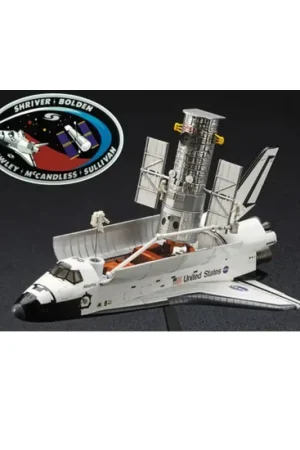 HUBBLE + SPACE SHUTTLE + Astronauten Schaalmodel Express Levering