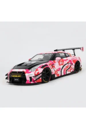 Direct Verzonden Solido 1805823 nissan gt-r (r35) w/ liberty walk body kit 2.0 pink camo 2025 1/18 Miniatuur