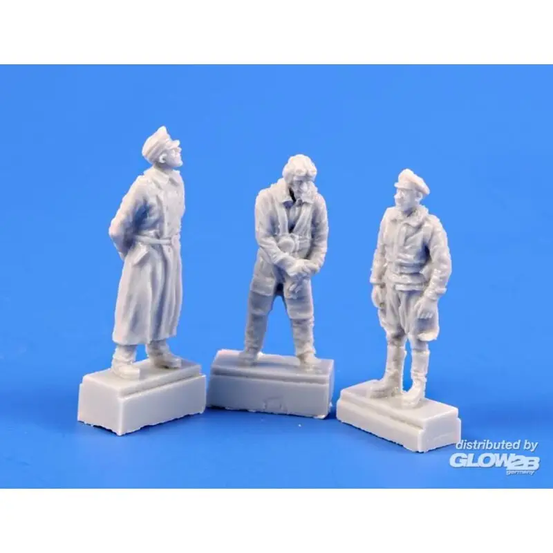 Hij heeft drie pilotenfiguren, elk met een andere uitrusting: grote jas, vliegend pak, rijbroek Seizoensaanbieding