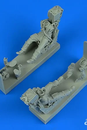 Bestel Nu Duitse Luftwaffe piloot a.Opertor wi.ej.seats f.Panavia Tornado IDS / ECR f.Revell