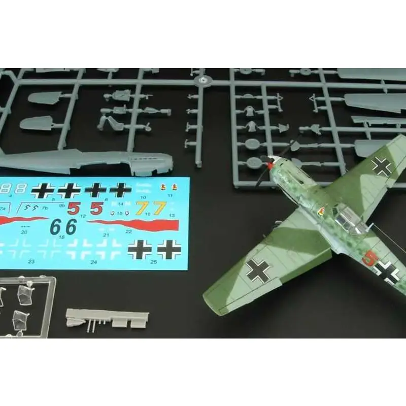 Veilige Betaling Messerschmitt Bf-109T-2 Schaalmodel