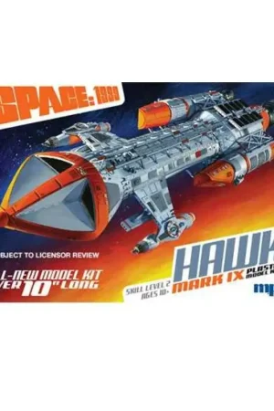 Space: 1999 Hawk Mk.IX De ware oorsprong van de Space: het Hawks sterrenschip van 1999 is een beetje een mysterie, maar het wa Exclusieve Aanbieding