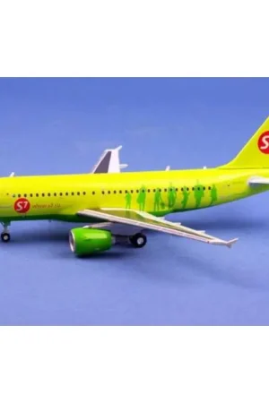 Uitverkoop Airbus A319 VP-BHQ S7 Airlines Miniatuur