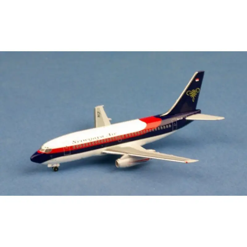 Sriwijaya Boeing 737-200 PK-CJP o / c Miniatuur Beperkte Voorraad