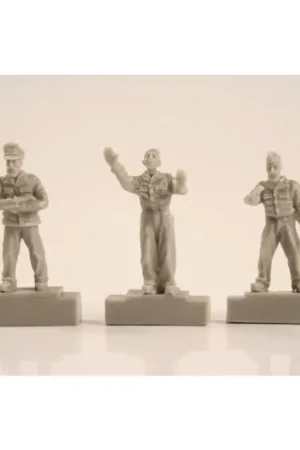 Uitverkoop U-Boat U-IXC - (. 3 fig) Crew in Command Sectie Paar van interieur sets zijn voorbereid op de nieuwe Revell U-boot IXC en één va