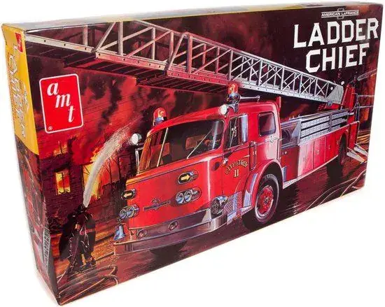 Direct Beschikbaar AMT 1/25 American Lafrance Ladder Chief Fire Truck
